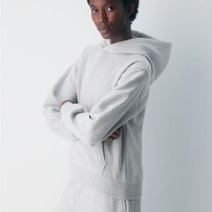 Aritzia Cozy Fleece “perfect fit” Sweat fleece Gray Hoodie size women’s 2XL